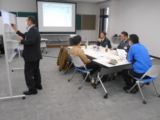 No.38「物流改善の考え方・進め方（基本編）」研修風景1