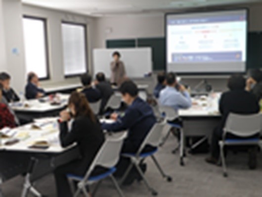 No.53「人材育成の考え方・進め方」研修風景1