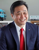 宮田　博文　氏