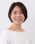 平井 彩子