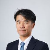 岸本アドバイザー写真